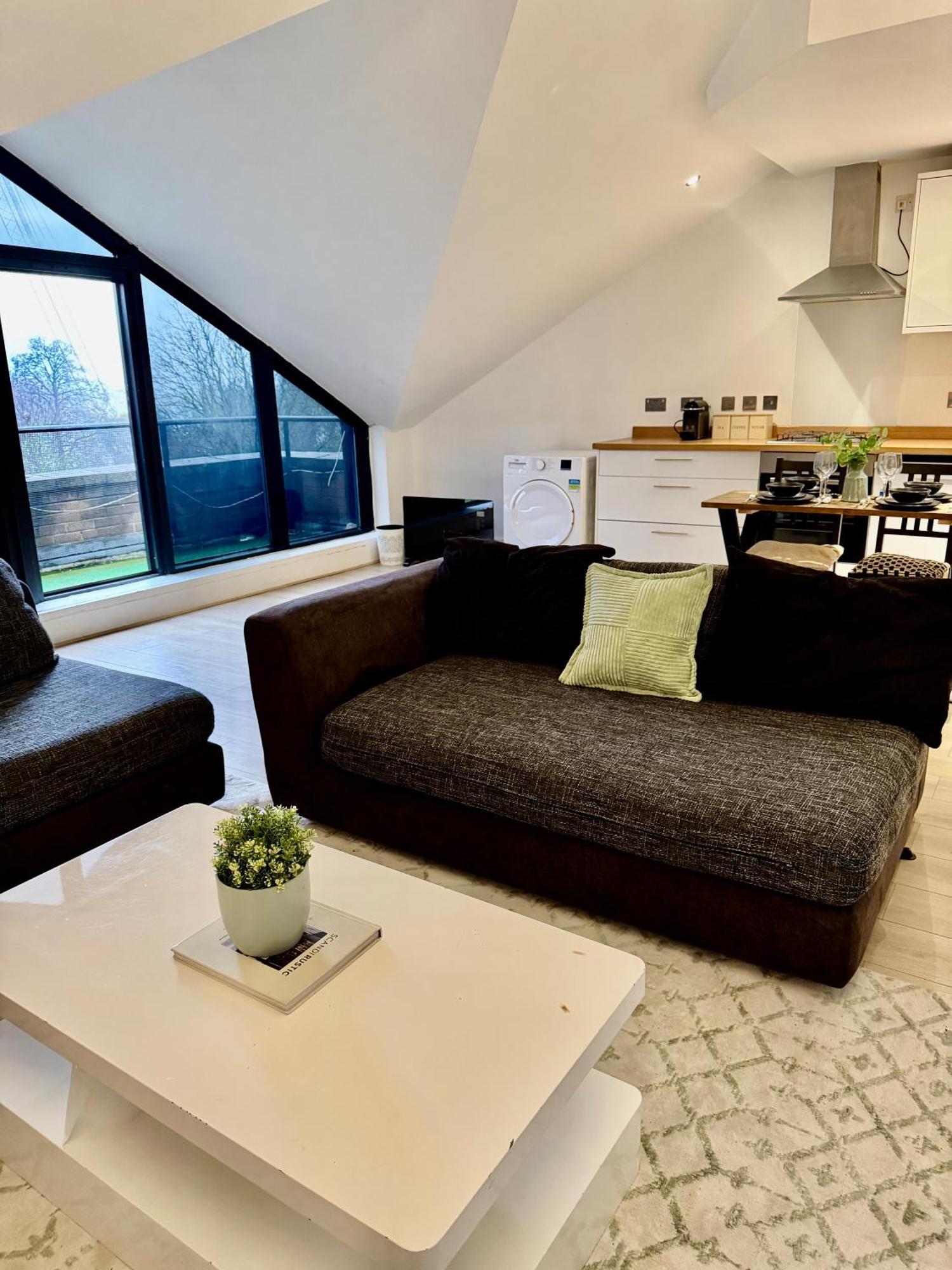 Stunning 1 Bedroom In Wapping - Sleeps 4 And Free Parking! Apartamento *