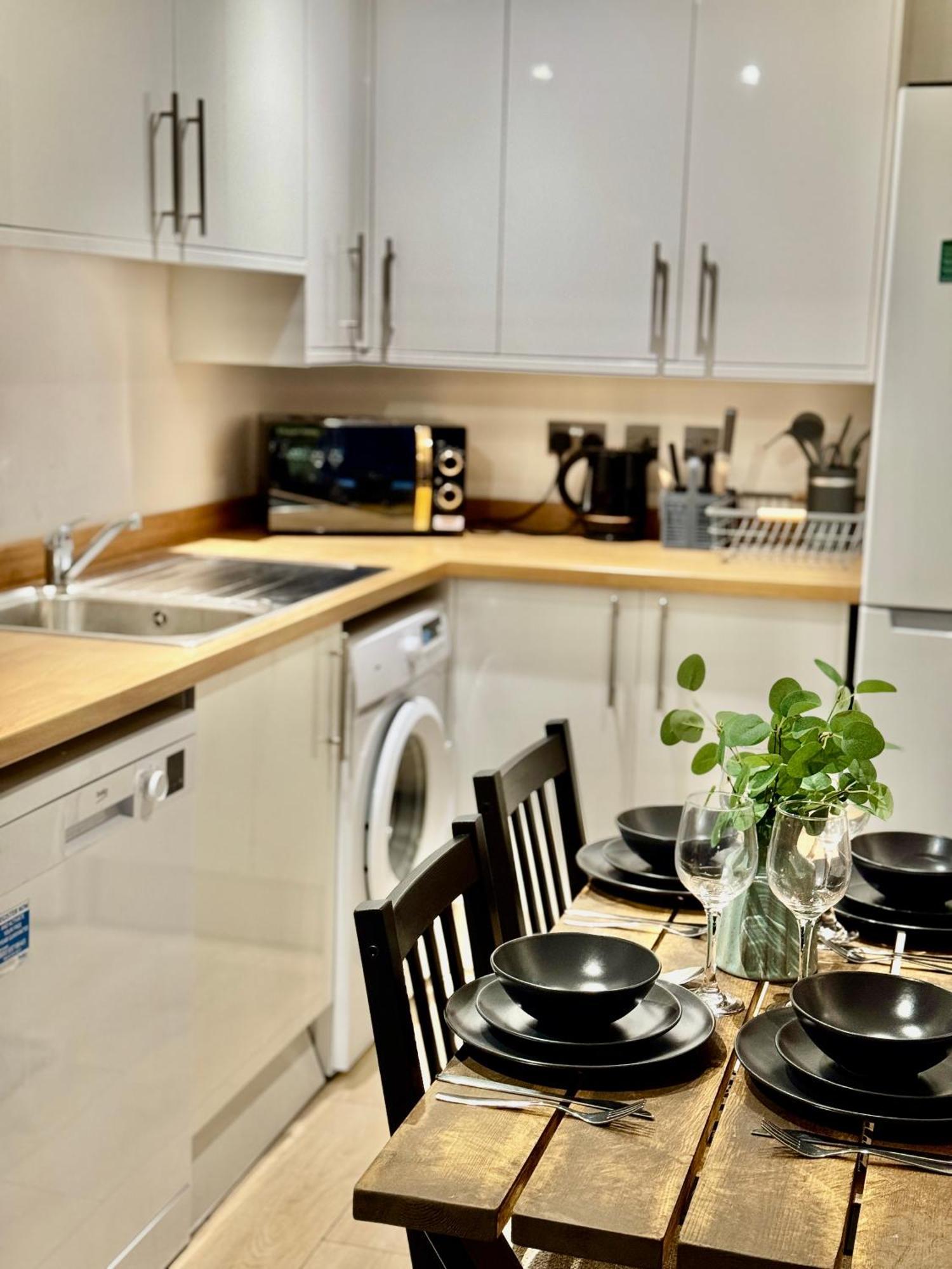 Stunning 1 Bedroom In Wapping - Sleeps 4 And Free Parking! Apartamento Londres